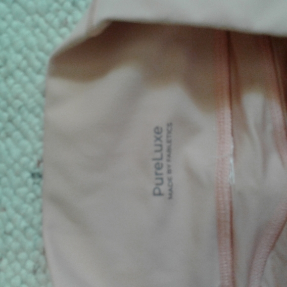 Fabletics purelux  work out pants - Picture 3 of 4